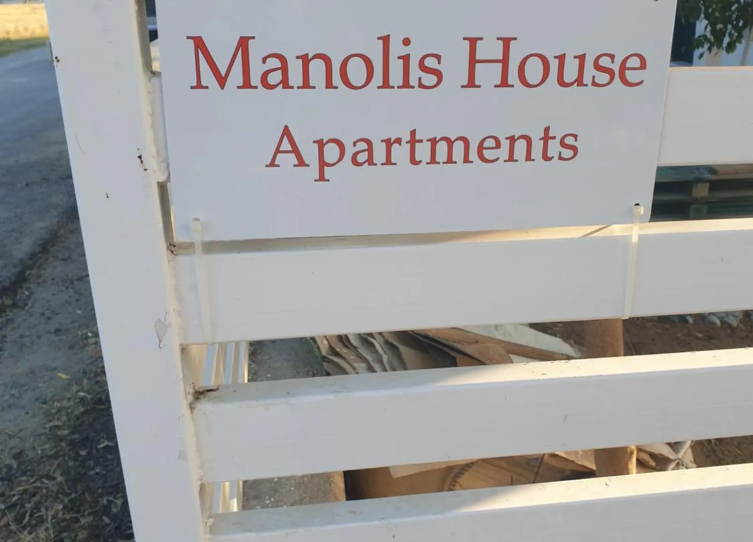 Privatunterkunft Manolis Apartments Kallithea
