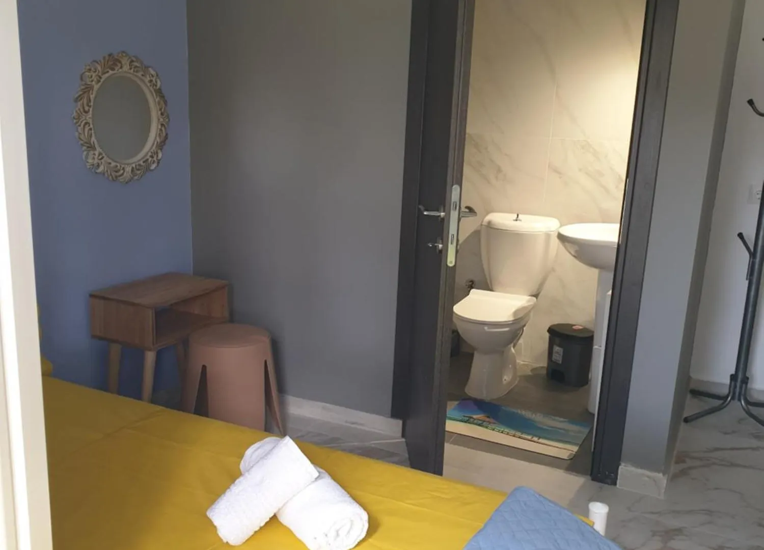 Manolis Apartments Kallithea